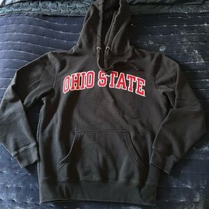 Ohio State black hoodie size: S